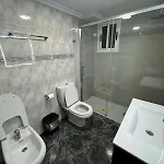 Barbastro Apartment *