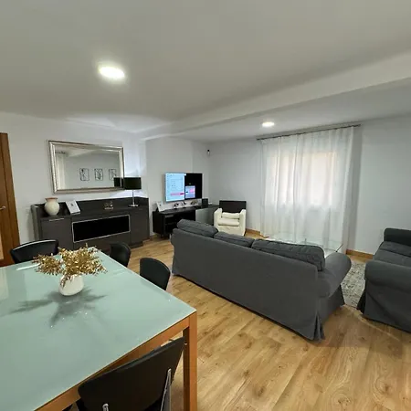 Barbastro Apartment