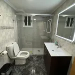 Barbastro Apartment *